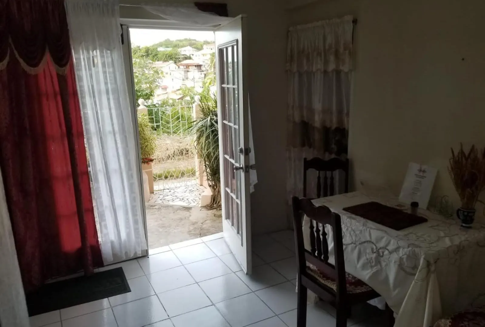 فندق Sunset View Escape Anse La Raye 0*,  سانت لوسيا